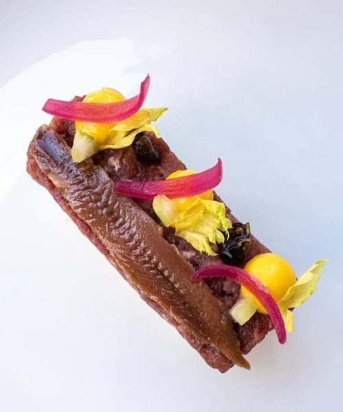 Beef tartare with Cantabrian anchovies